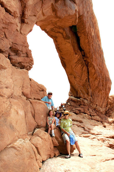 kanarra falls, family hiking - 2011