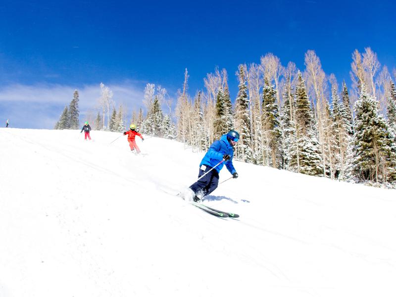 Brian Head family skiing 